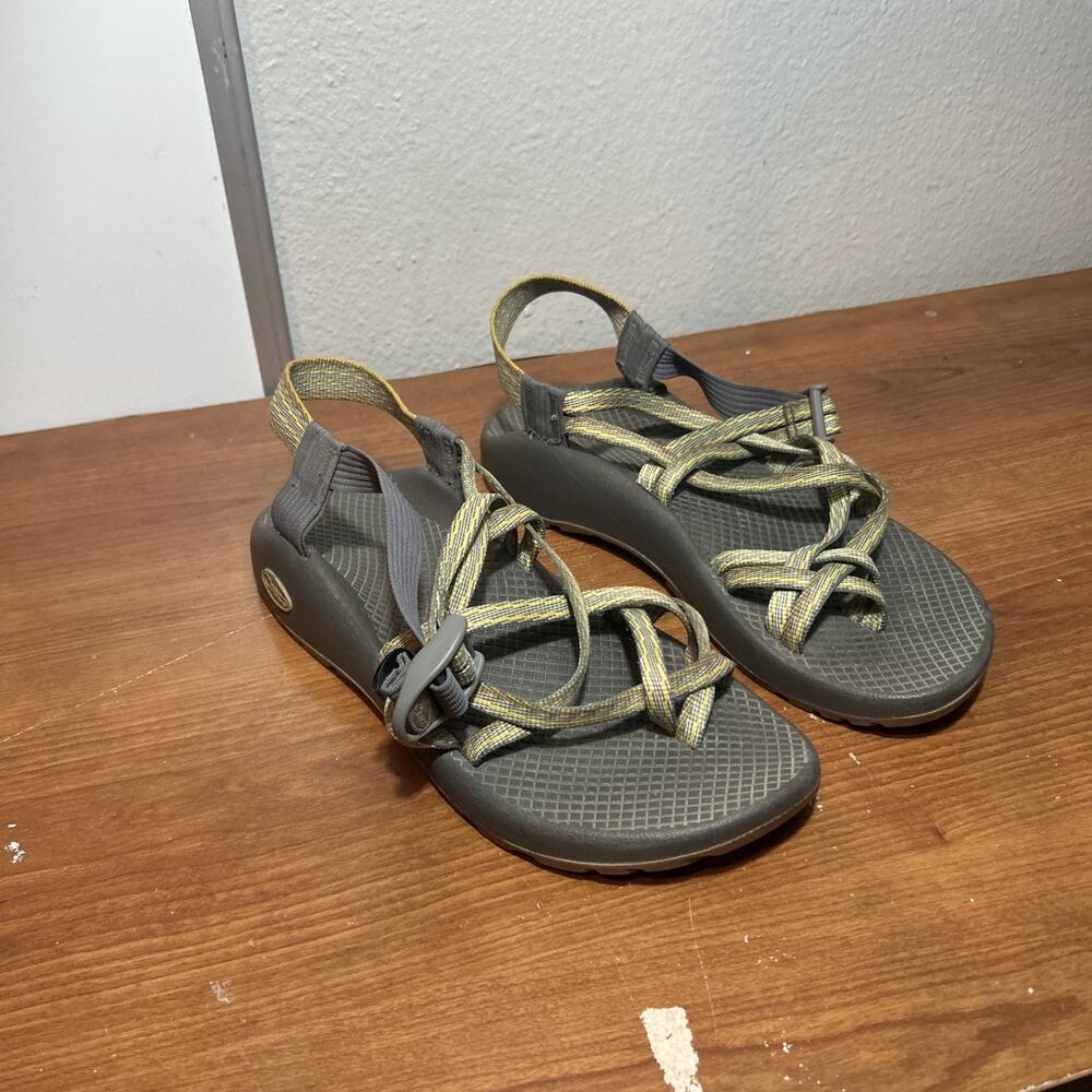 Chaco Z/Cloud Size-8 Women's Sandals - Beige (JCH199908-110)